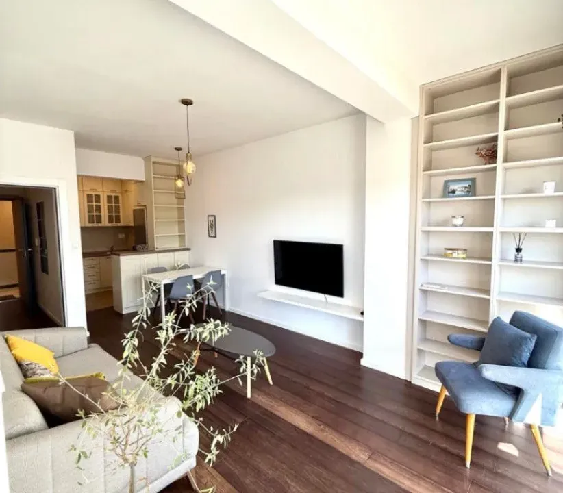 Izdavanje, jednosoban stan, 48m², Preko Morače, Podgorica