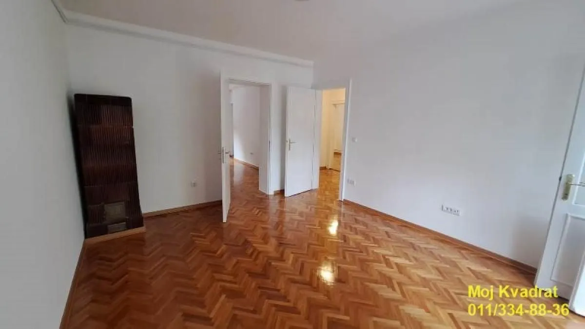 Prodaja, trosoban stan, 81m², Stari Grad, Beograd