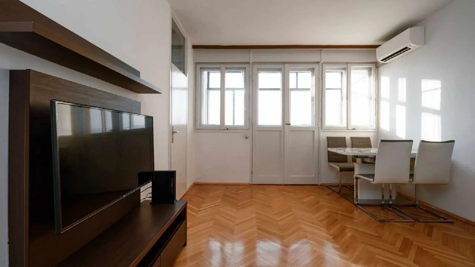 Prodaja, dvosoban stan, 68m², Drpe Mandića, Podgorica