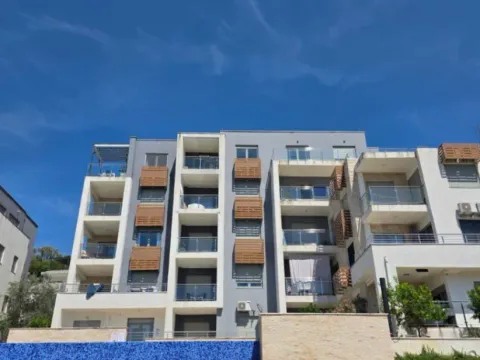Rent, two bedroom apartment, 100m², Pod Kuk, Tivat
