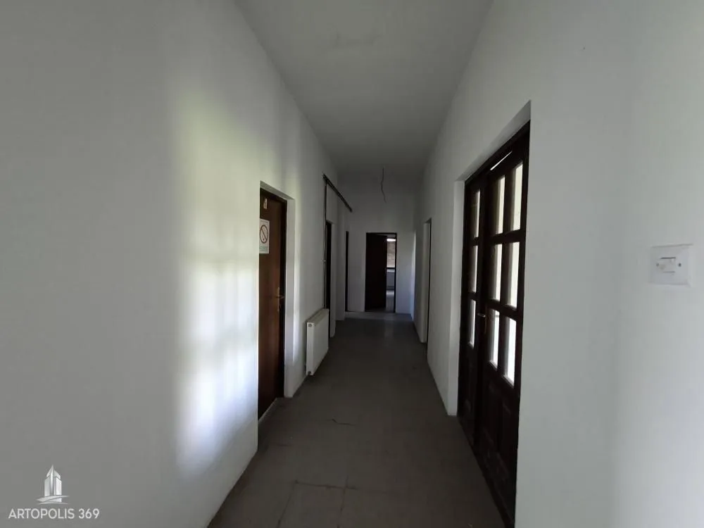 Prodaja, poslovni prostor, 600m², Centar, Leskovac