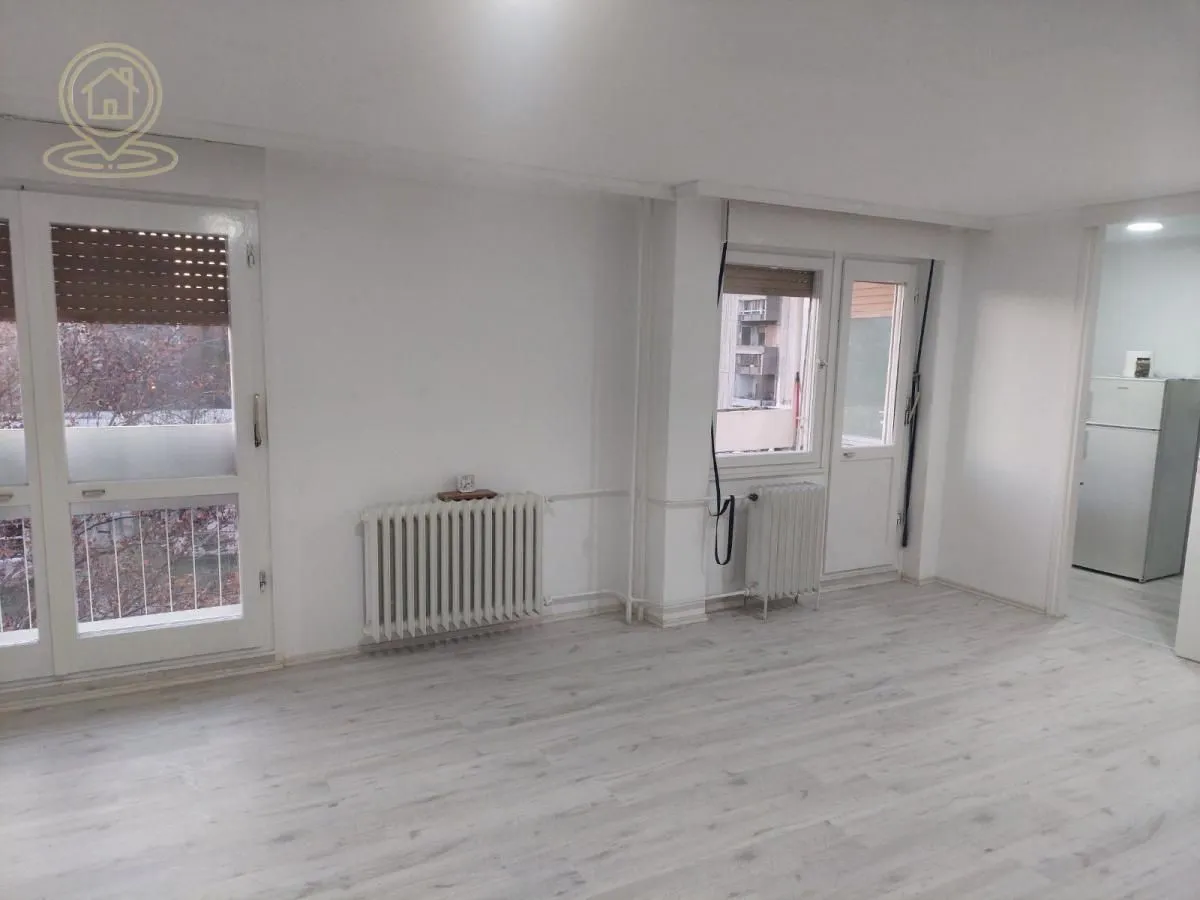 Izdavanje, trosoban stan, 78m², Liman 3, Novi Sad Sve Podlokacije