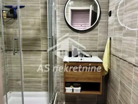 Izdavanje, stan, 40m², Šumice, Beograd - image 25