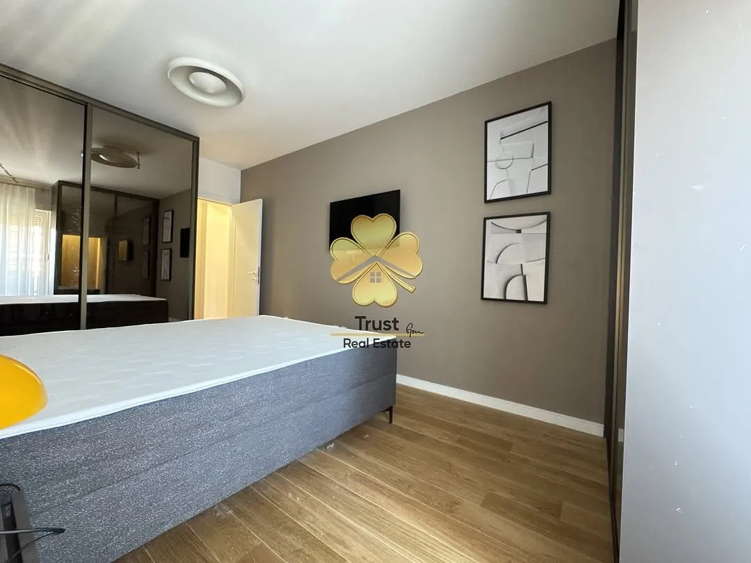 Rent, two bedroom apartment, 75m², Central Point, Podgorica