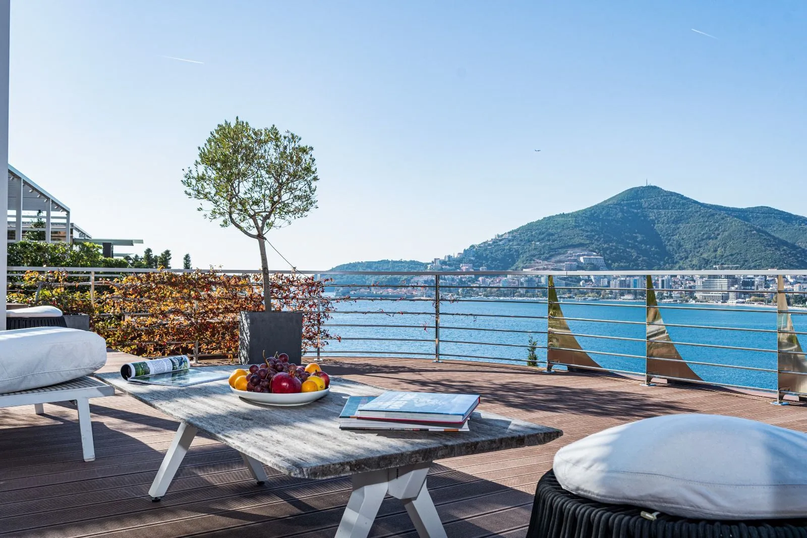 Sale, three bedroom apartment, 255m², Budva, Crna Gora