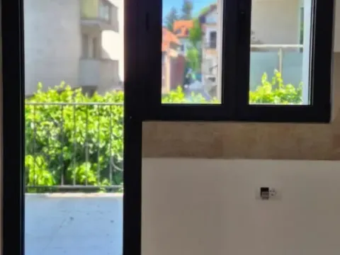 Prodaja, kuća, 233m², Čukarica, Beograd - image 8