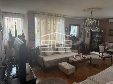 Prodaja, dvosoban stan, 58m², Novi Beograd Sve Podlokacije, Beograd