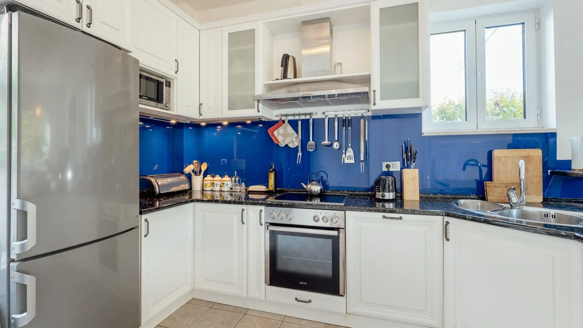 Prodaja, kuća, 291m², Lepetani, Tivat