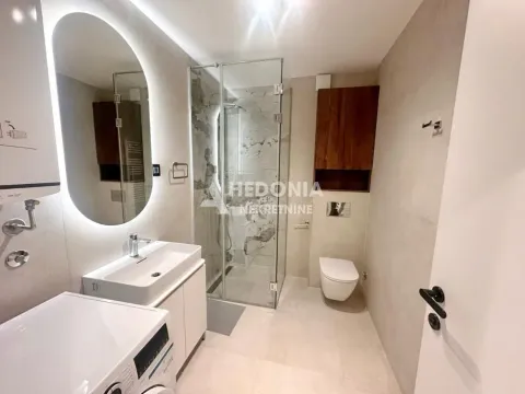 Izdavanje, trosoban stan, 65m², Vračar Sve Podlokacije, Beograd - image 11