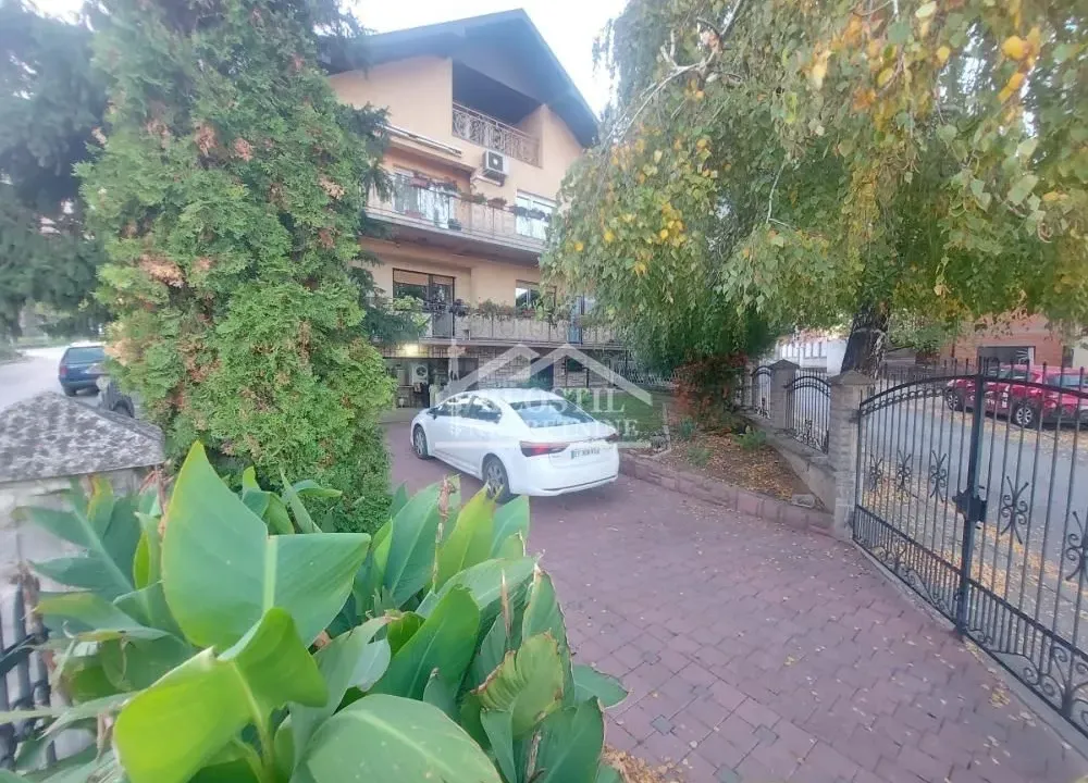 Sale, house, 356m², Centar, Smederevo