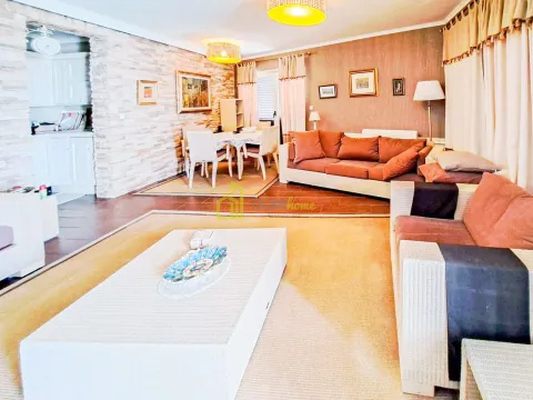 Prodaja, trosoban stan, 176m², Petrovac, Budva - image 5