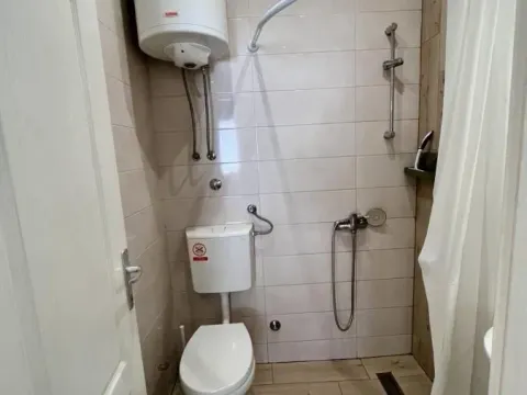 Izdavanje, garsonjera, 21m², Centar, Novi Sad - image 5