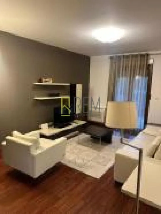 Prodaja, dvosoban stan, 77m², Gorica C, Podgorica