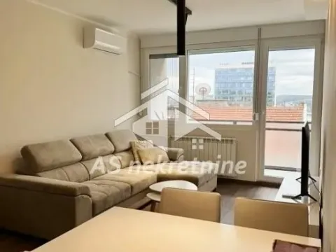 Izdavanje, dvosoban stan, 40m², Stari Grad, Beograd - image 5