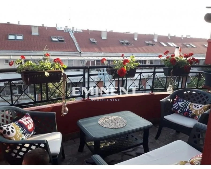 Sale, three bedroom apartment, 133m², Uciteljsko Naselje, Zvezdara Sve Podlokacije