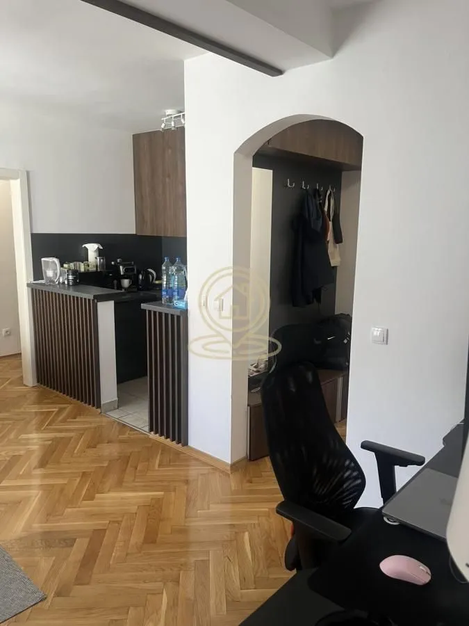 Prodaja, dvosoban stan, 41m², Bulevar Oslobodjenja, Novi Sad Sve Podlokacije