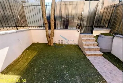 Prodaja, dvosoban stan, 61m², Olimp, Zvezdara Sve Podlokacije - image 5