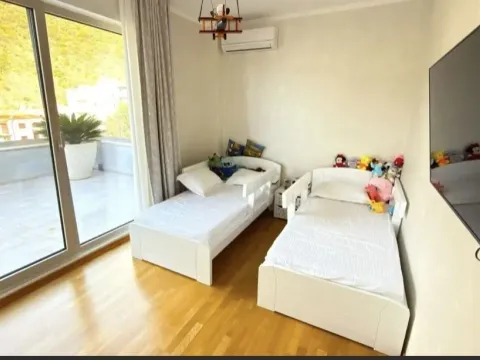 Prodaja, trosoban stan, 463m², Bečići, Budva - image 10