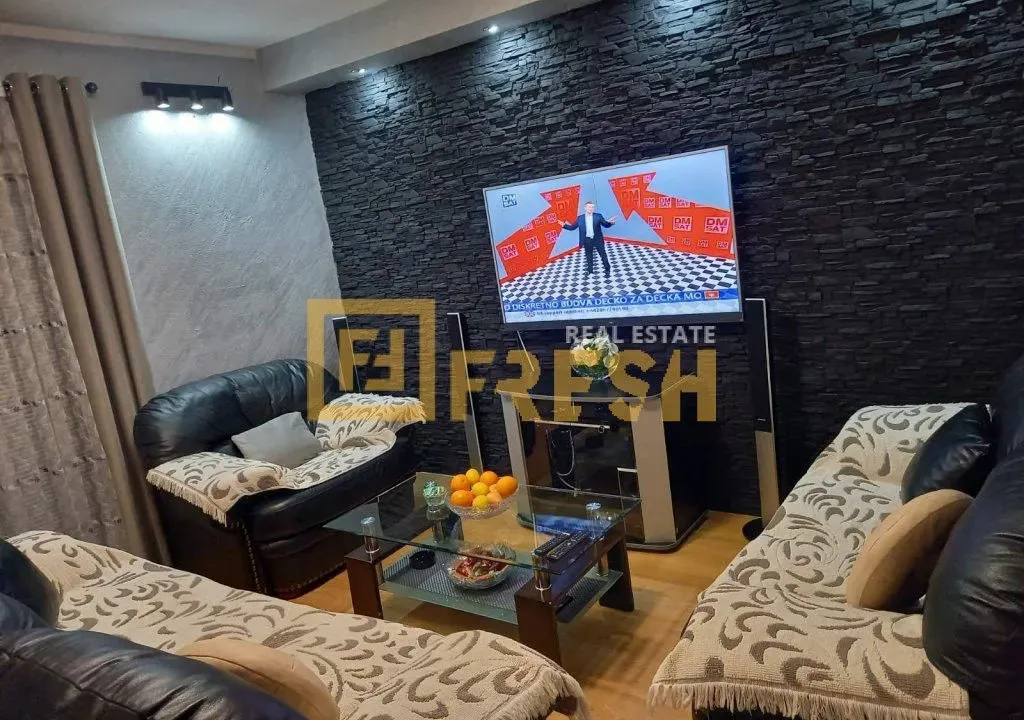 Prodaja, kuća, 420m², Nikšić, Crna Gora