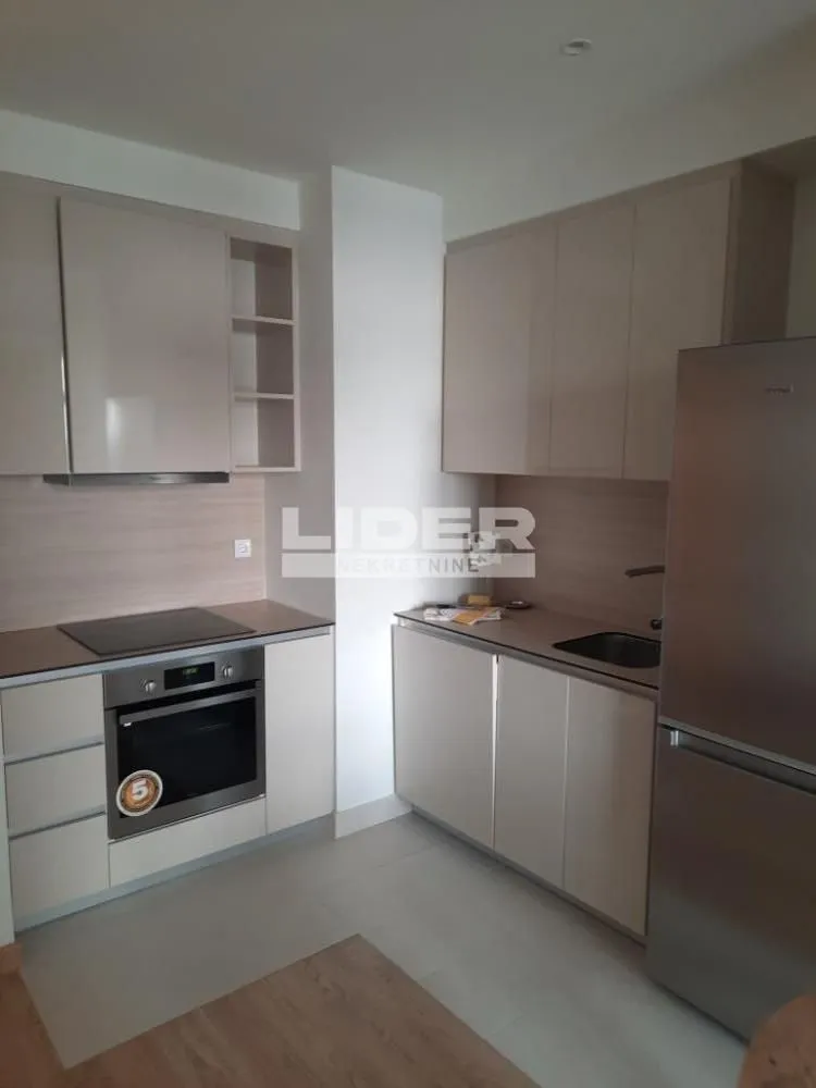 Rent, two bedroom apartment, 54m², Savski Venac, Beograd