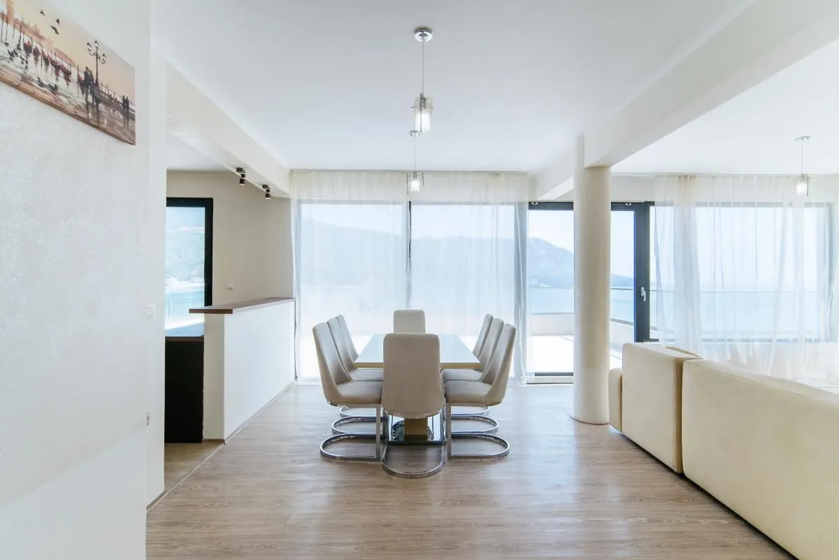 Prodaja, trosoban stan, 234m², Bečići, Budva