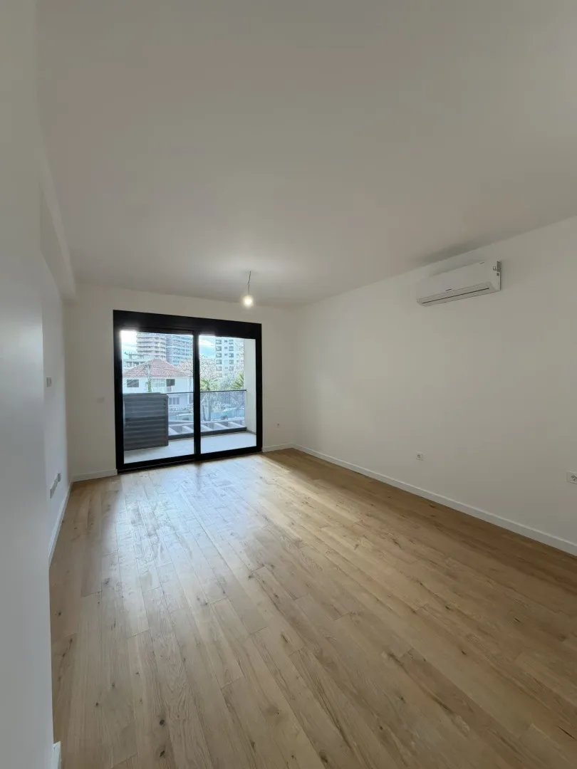 Sale, one bedroom apartment, 54m², Bar, Crna Gora