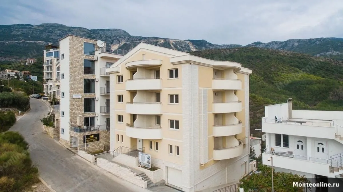 Sale, one bedroom apartment, 53m², Bečići, Budva