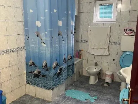 Prodaja, kuća, 270m², Voždovac Sve Podlokacije, Beograd - image 10