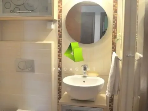 Izdavanje, četvorosoban stan, 127m², Medijana, Niš - image 13