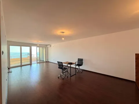 Sale, two bedroom apartment, 85m², Petrovac, Budva - image 3