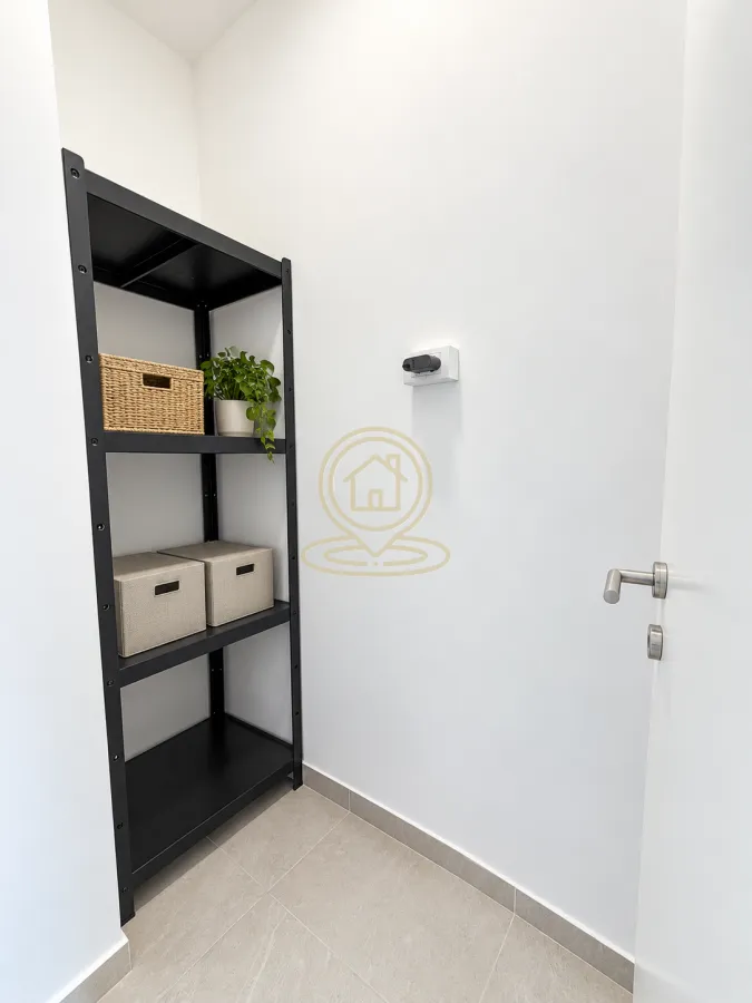 Prodaja, četvorosoban stan, 76m², Telep, Novi Sad Sve Podlokacije