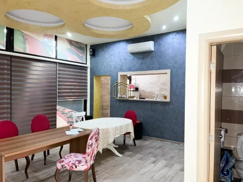 Izdavanje, poslovni prostor, 60m², Preko Morače, Podgorica - image 2