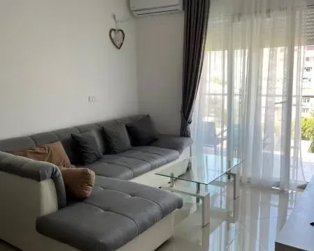 Rent, one bedroom apartment, 44m², Bar, Crna Gora - image 1