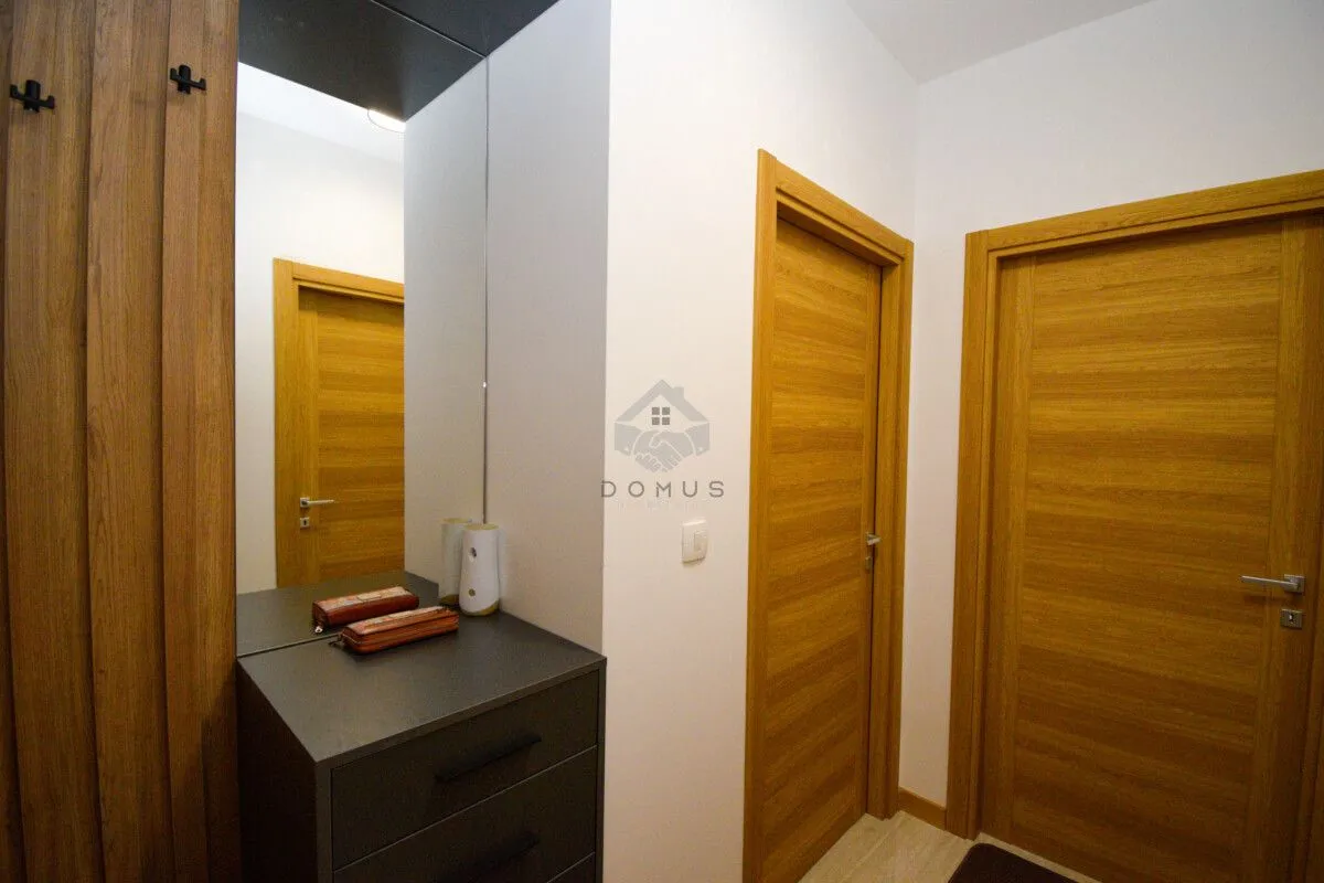 Izdavanje, jednosoban stan, 47m², New City, Podgorica