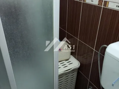 Izdavanje, jednosoban stan, 29m², Bulevar Evrope, Novi Sad Sve Podlokacije - image 6