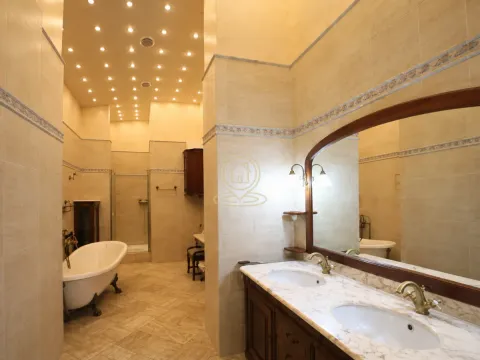 Rent, apartment, 222m², Tašmajdan, Palilula Sve Podlokacije - image 11