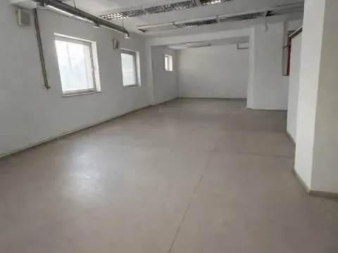 Rent, office space, 300m², Petrovaradin, Novi Sad - image 4