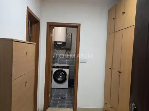 Izdavanje, dvosoban stan, 56m², Karaburma, Palilula Sve Podlokacije - image 7