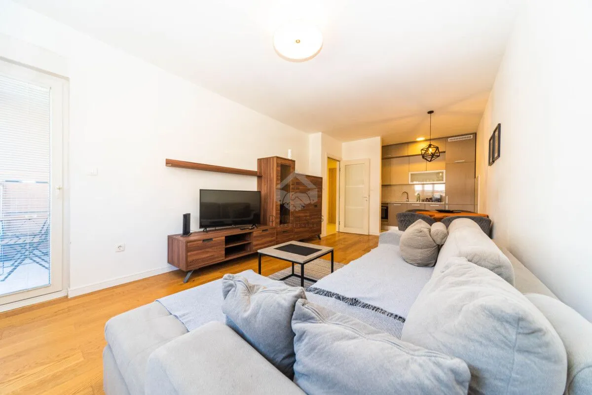 Rent, one bedroom apartment, 50m², Central Point, Podgorica