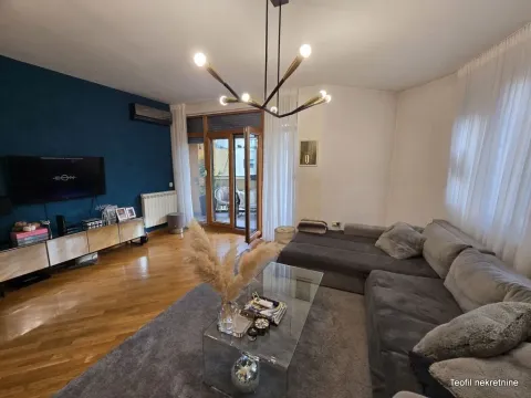 Prodaja, trosoban stan, 78m², Tašmajdan, Palilula Sve Podlokacije - image 2