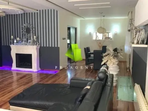 Sale, house, 320m², Kruševac, Srbija - image 2