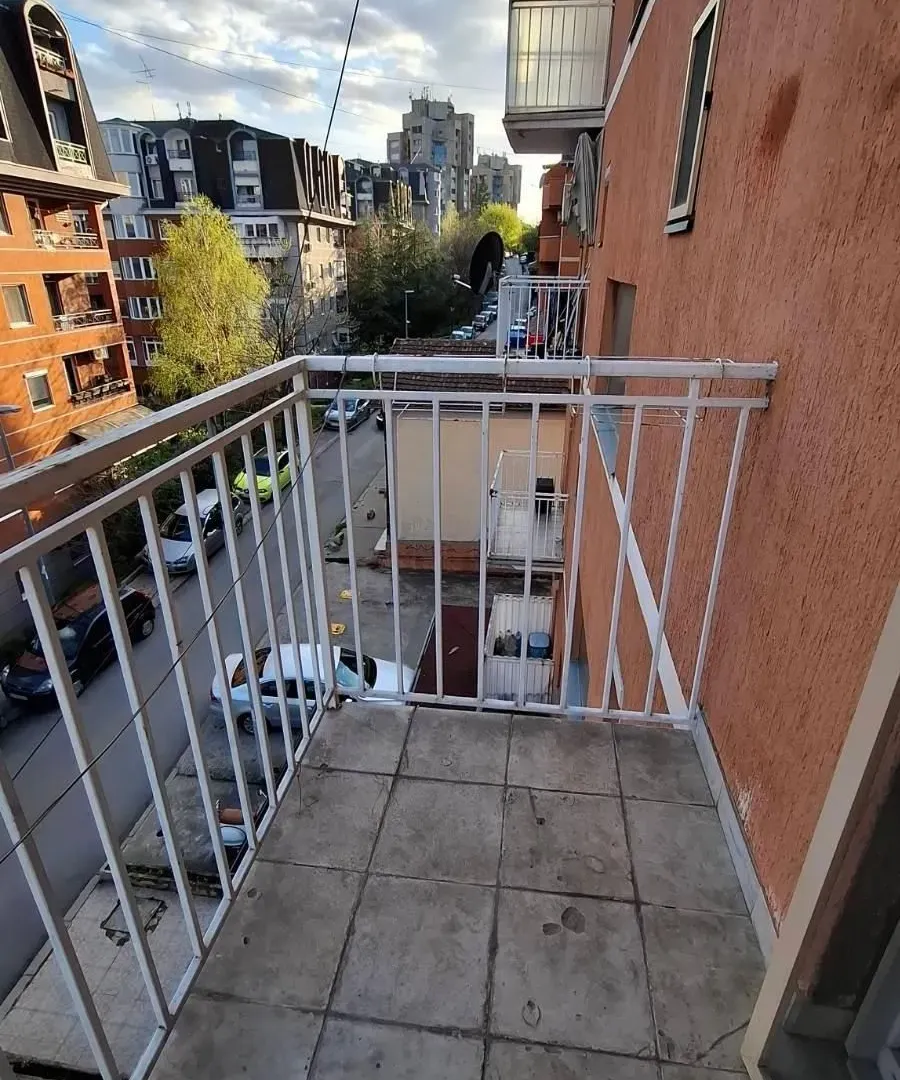 Rent, one bedroom apartment, 30m², Petlovo Brdo, Beograd