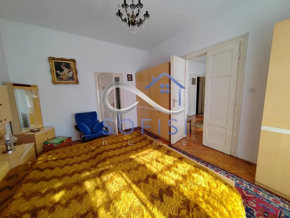 Prodaja, trosoban stan, 102m², Centar, Novi Sad