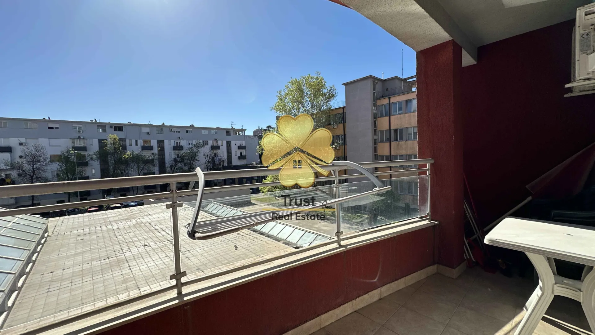 Izdavanje, jednosoban stan, 53m², Preko Morače, Podgorica