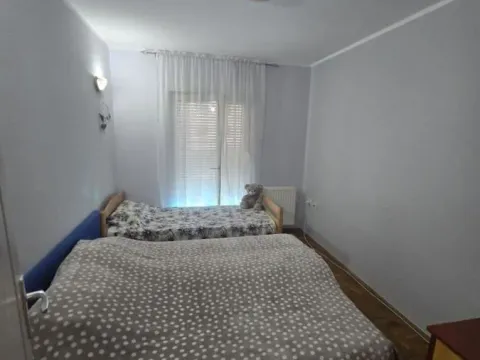 Izdavanje, jednosoban stan, 54m², Centar, Novi Sad - image 8