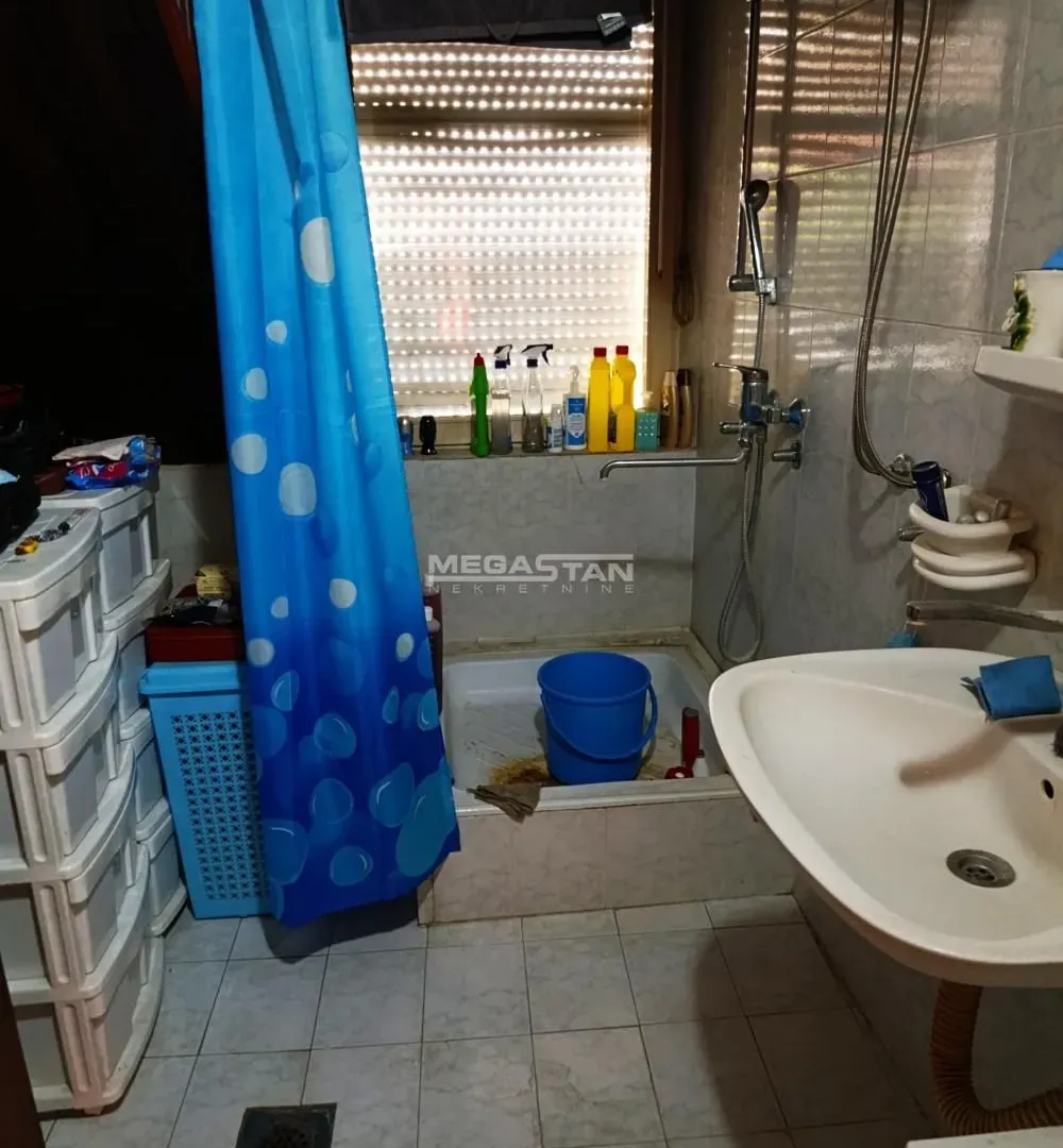 Sale, house, 232m², Centar, Pančevo