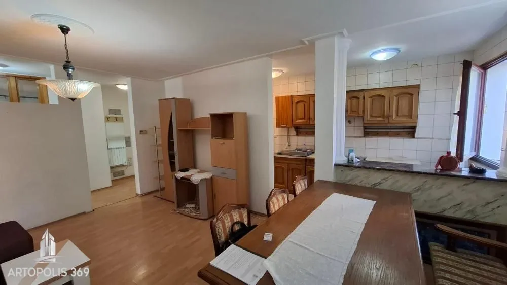 Sale, three bedroom apartment, 71m², Zemun Centar, Zemun Sve Podlokacije