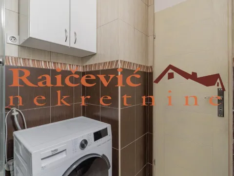 Sale, studio apartment, 26m², Čukarica, Beograd - image 13