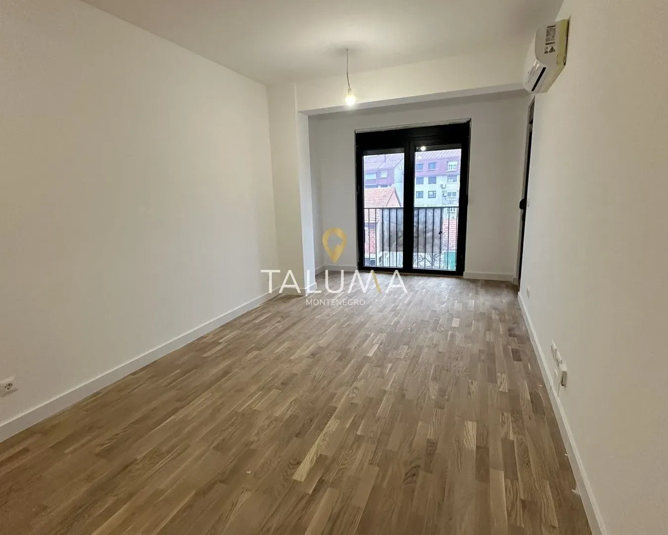 Prodaja, jednosoban stan, 48m², Centar, Cetinje