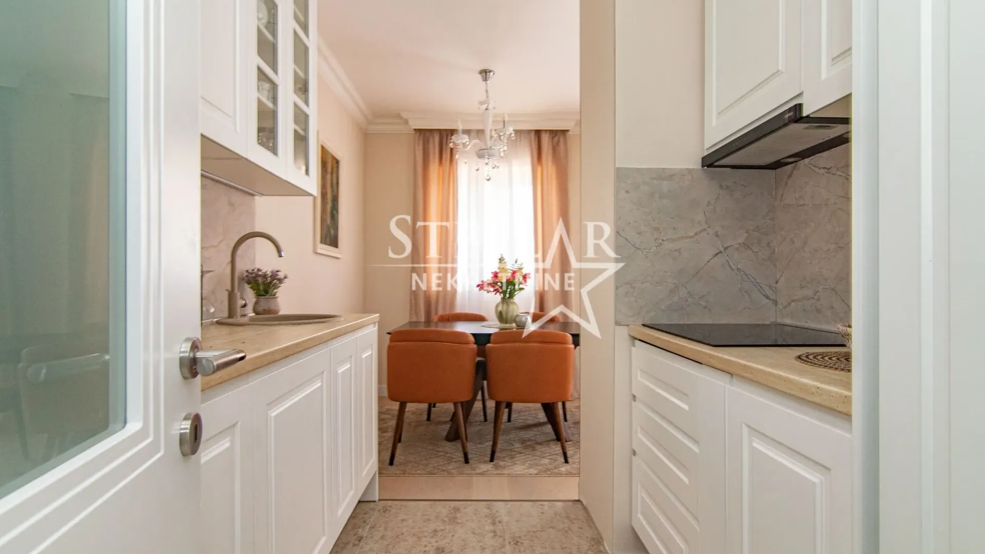 Izdavanje, trosoban stan, 90m², Momišići, Podgorica